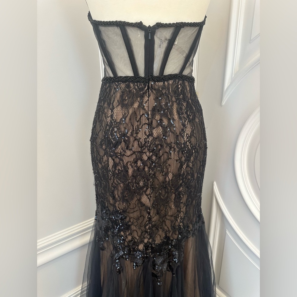 Galina Signature Black Formal Sequin Lace Mesh Strapless Corset Gown (Size 2) - Picture 8 of 16